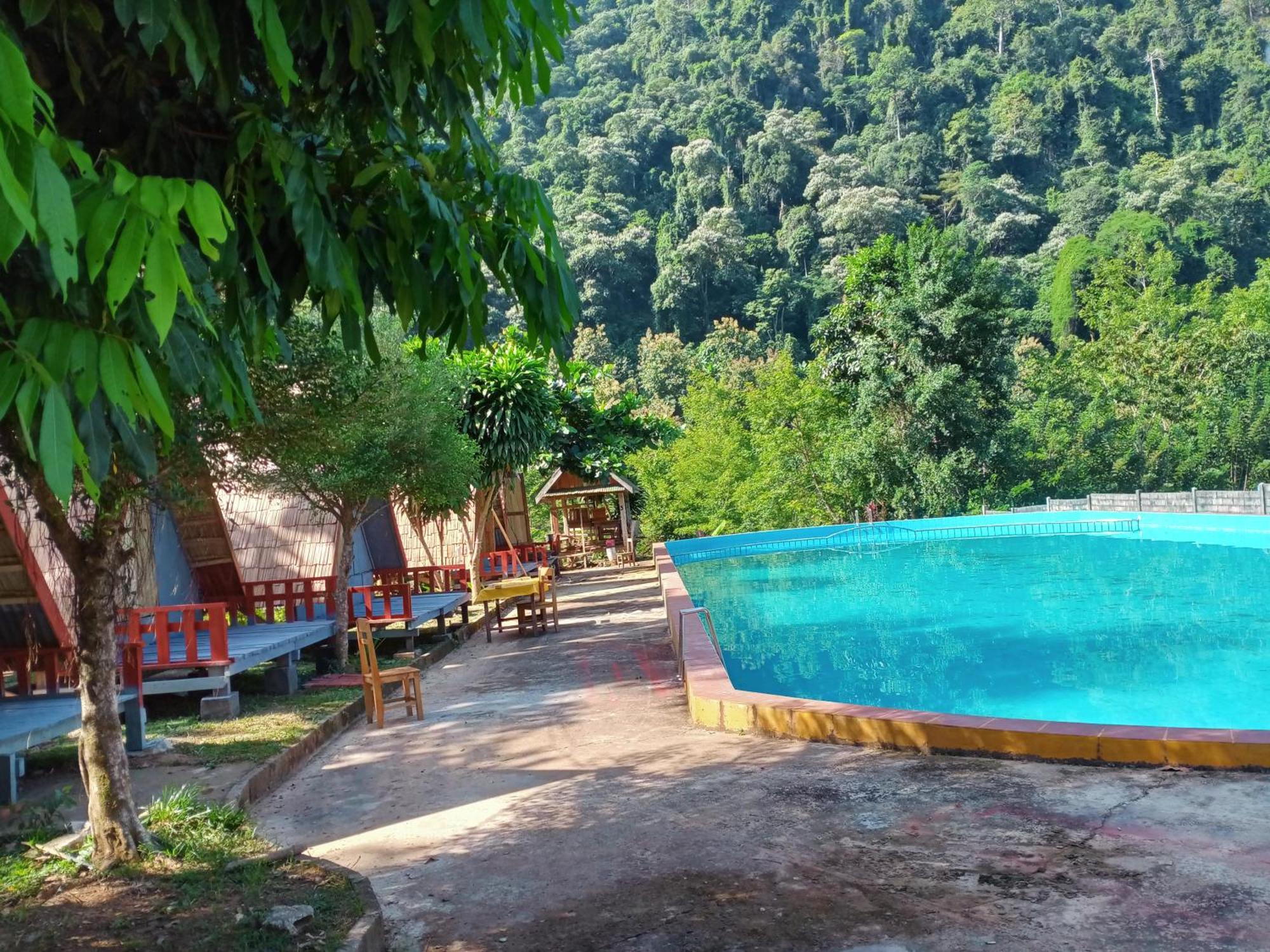 Отель Nongkhiaw Campingsite Swimming Pool Ban Phathok Экстерьер фото